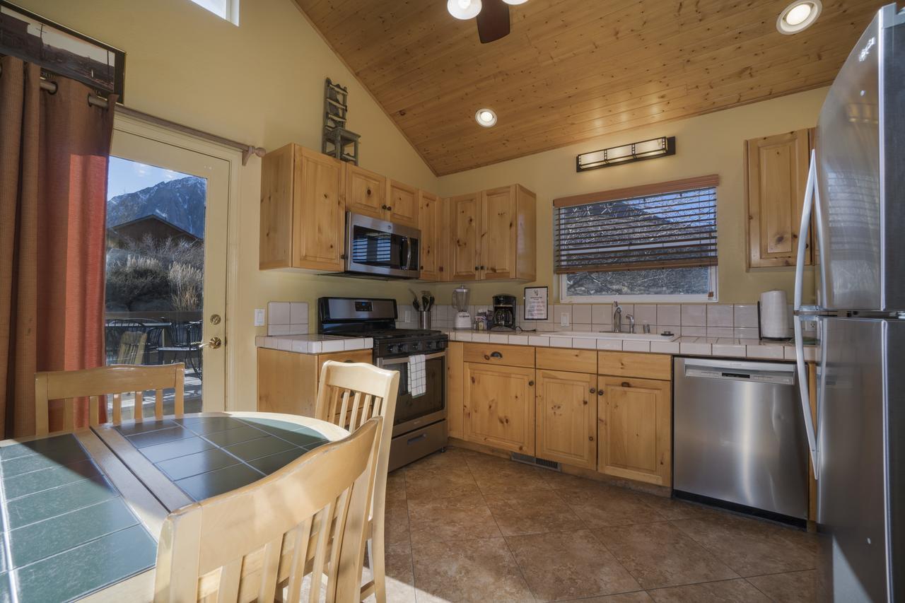 Convict Lake Resort Mammoth Lakes Exterior photo